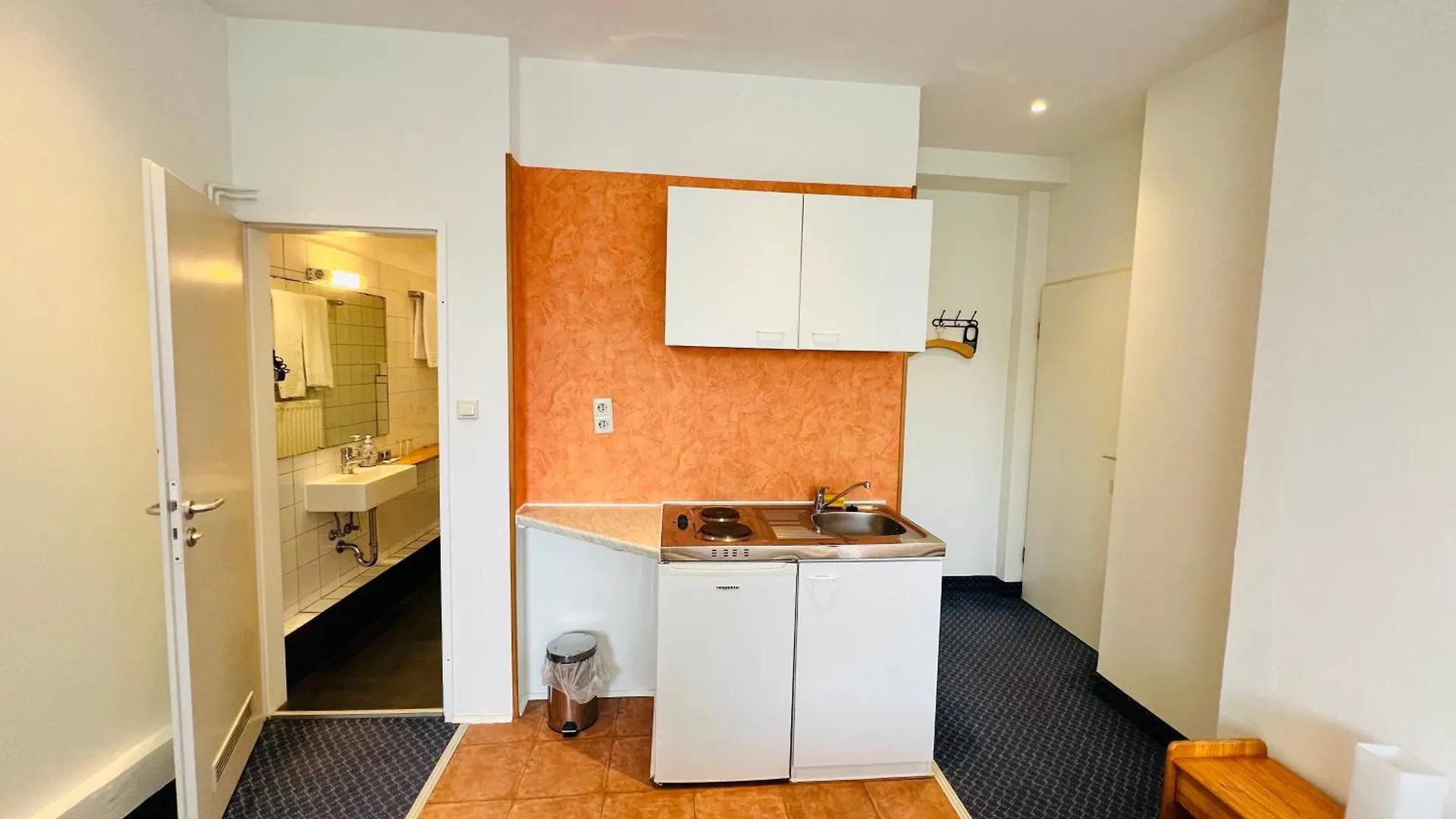 City Apartment Hotel Hamburg 3*,  Germany